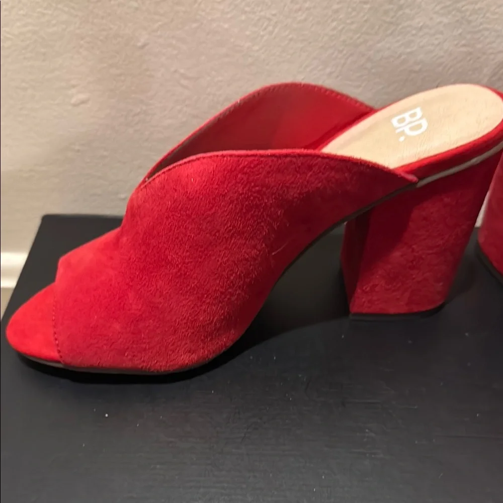 bp Red Suede Mules with Block Heel NWOT - Picture 3 of 6